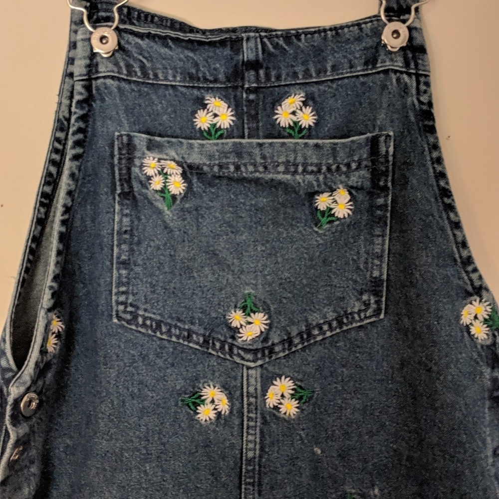 Overall dress